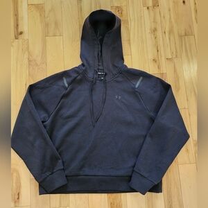 Under Armour Cropped Black Hoodie